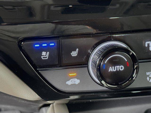 Photo of 2025 Urban Gray Pearl Honda Accord Hybrid