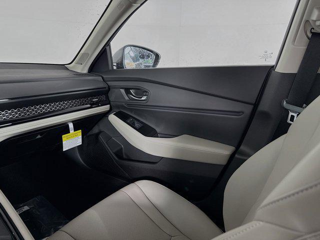 Photo of 2025 Urban Gray Pearl Honda Accord Hybrid