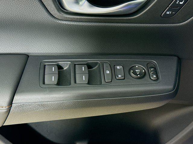 Photo of 2025 Canyon River Blue Metallic Honda CR-V Hybrid