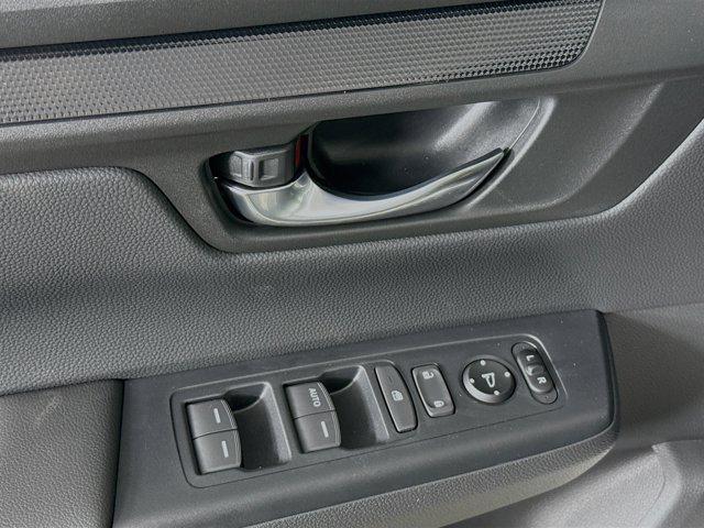 Photo of 2026 Platinum White Pearl Honda CR-V