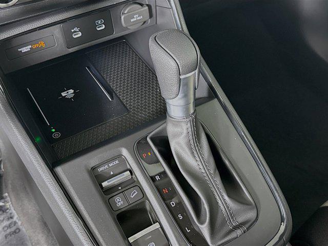 Photo of 2026 Platinum White Pearl Honda CR-V