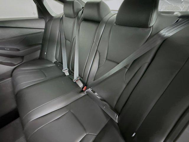 Photo of 2025 Urban Gray Pearl Honda Accord Hybrid