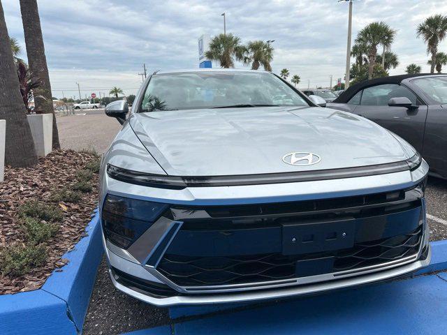Photo of 2024 Silver Hyundai SONATA