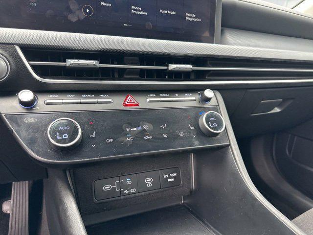 Photo of 2024 Silver Hyundai SONATA
