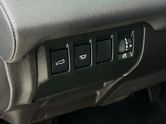Photo of 2023 Crystal Black Pearl Subaru Ascent