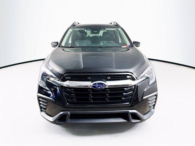 Photo of 2023 Crystal Black Pearl Subaru Ascent