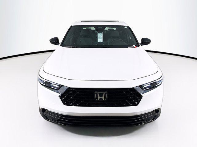Photo of 2025 Platinum White Pearl Honda Accord Hybrid