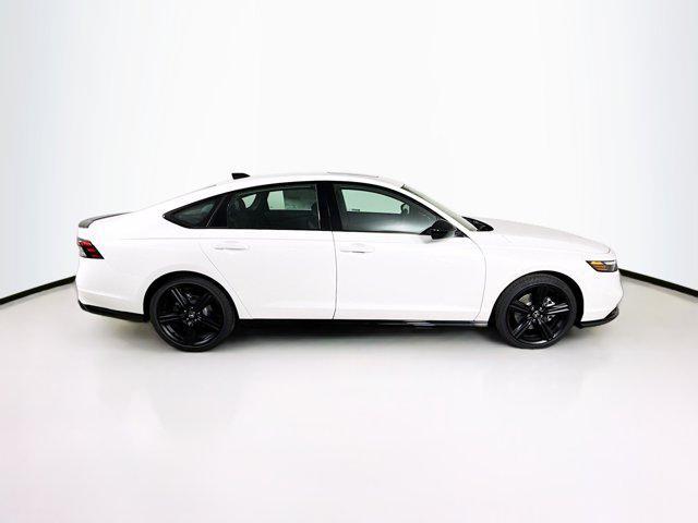 Photo of 2025 Platinum White Pearl Honda Accord Hybrid