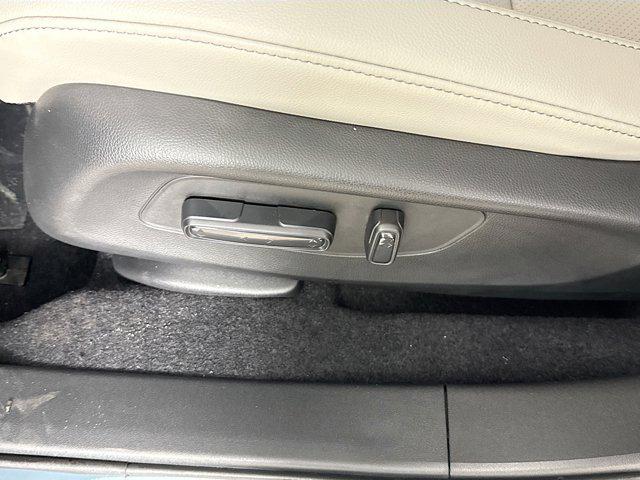 Photo of 2026 Nordic Forest Pearl Honda HR-V
