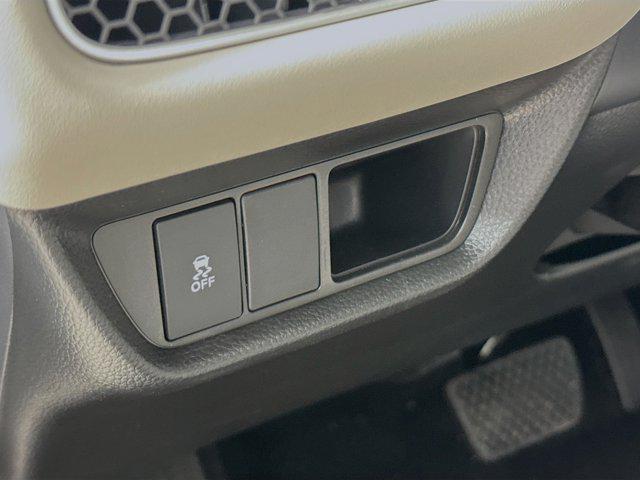 Photo of 2026 Nordic Forest Pearl Honda HR-V