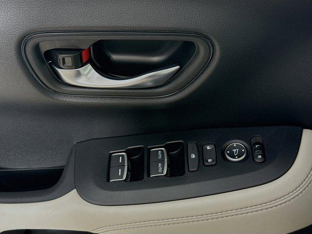 Photo of 2026 Nordic Forest Pearl Honda HR-V