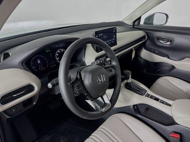Photo of 2026 Nordic Forest Pearl Honda HR-V