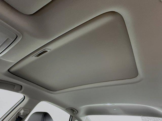 Photo of 2025 Platinum White Pearl Honda Accord Hybrid