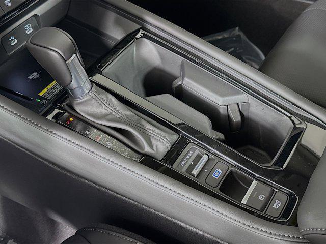Photo of 2025 Platinum White Pearl Honda Accord Hybrid