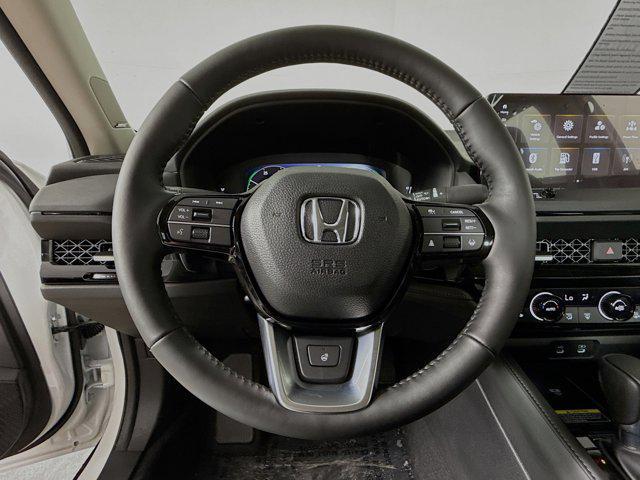 Photo of 2025 Platinum White Pearl Honda Accord Hybrid