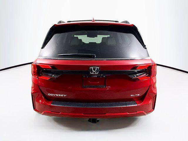 Photo of 2026 Radiant Red Metallic II Honda Odyssey