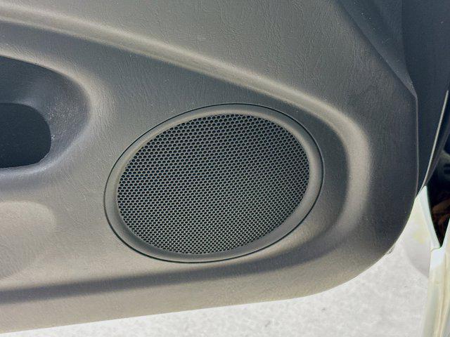 Photo of 2005 Millennium Silver Toyota Highlander