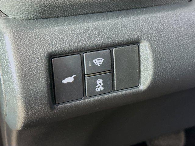 Photo of 2025 Black Honda Pilot