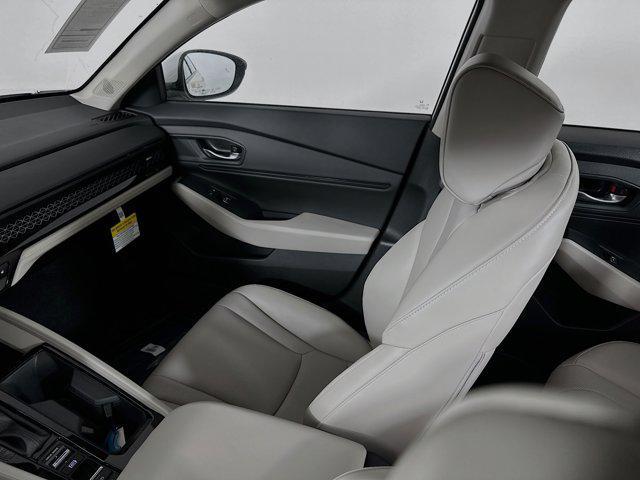 Photo of 2025 Platinum White Pearl Honda Accord Hybrid