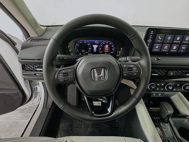 Photo of 2025 Platinum White Pearl Honda Accord Hybrid