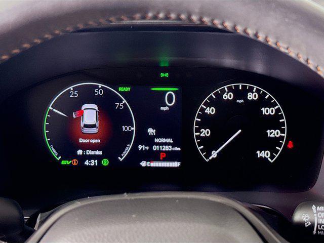 Photo of 2024 Red Honda CR-V Hybrid