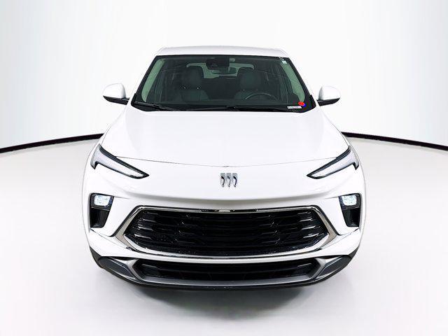 Photo of 2024 Summit White Buick Encore GX