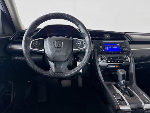 Photo of 2017 Silver Honda Civic