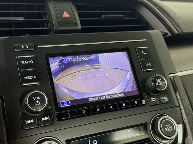 Photo of 2017 Silver Honda Civic