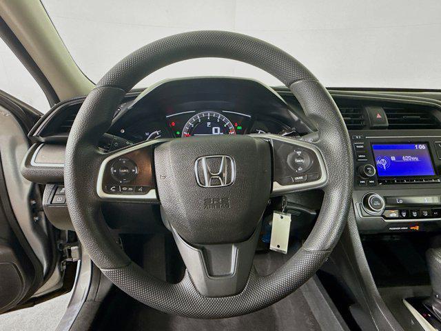 Photo of 2017 Silver Honda Civic