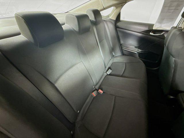 Photo of 2017 Silver Honda Civic