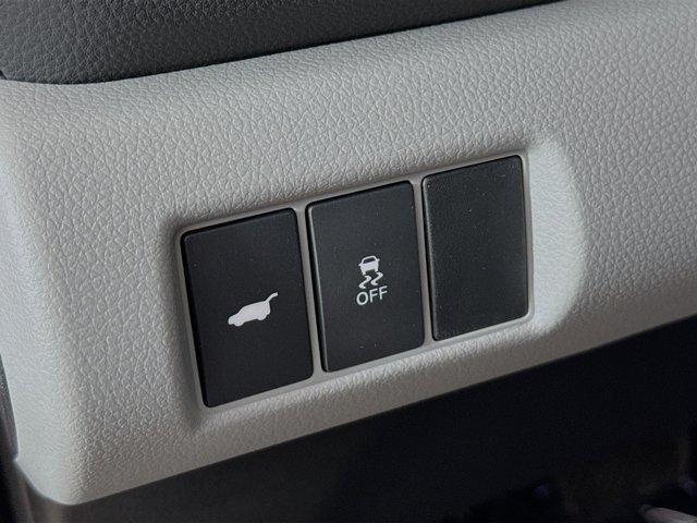 Photo of 2025 Platinum White Pearl Honda Pilot