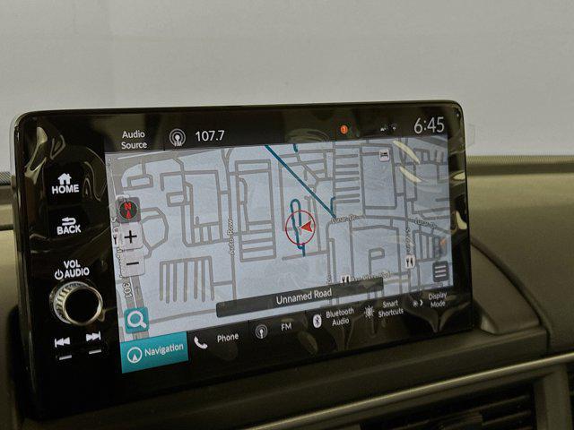 Photo of 2025 Platinum White Pearl Honda Pilot