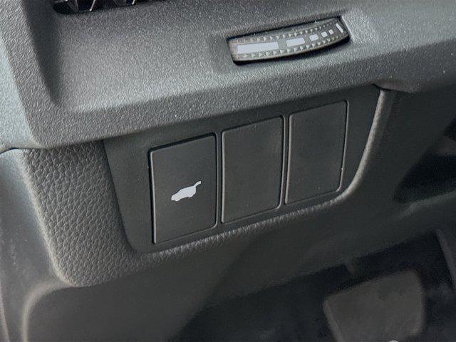 Photo of 2026 Crystal Black Pearl Honda CR-V Hybrid