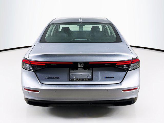 Photo of 2025 Solar Silver Metallic Honda Accord Hybrid