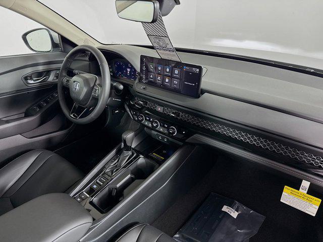 Photo of 2025 Solar Silver Metallic Honda Accord Hybrid