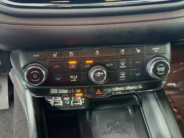Photo of 2022 White Knuckle Clearcoat Dodge Durango