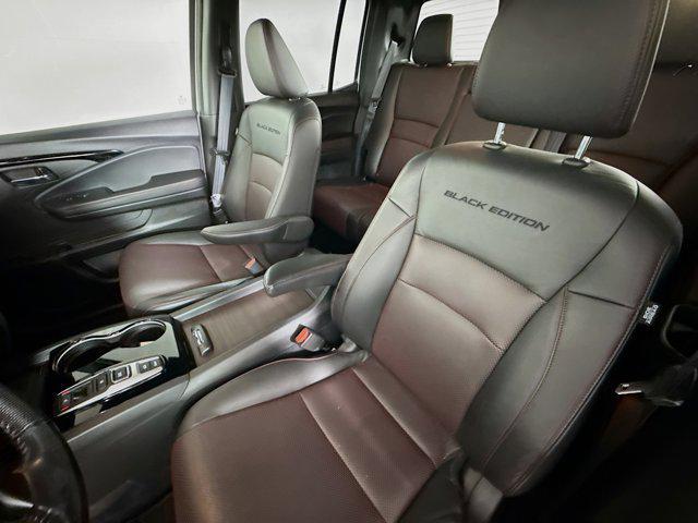 Photo of 2022 Platinum Honda Ridgeline