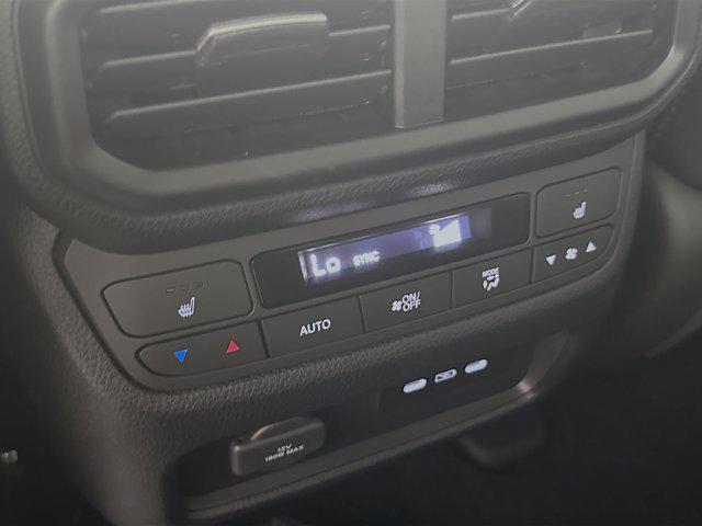 Photo of 2026 Crystal Black Pearl Honda Ridgeline
