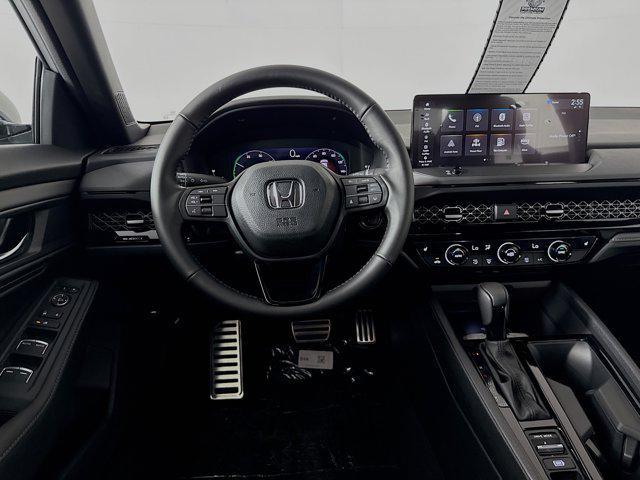 Photo of 2025 Solar Silver Metallic Honda Accord Hybrid
