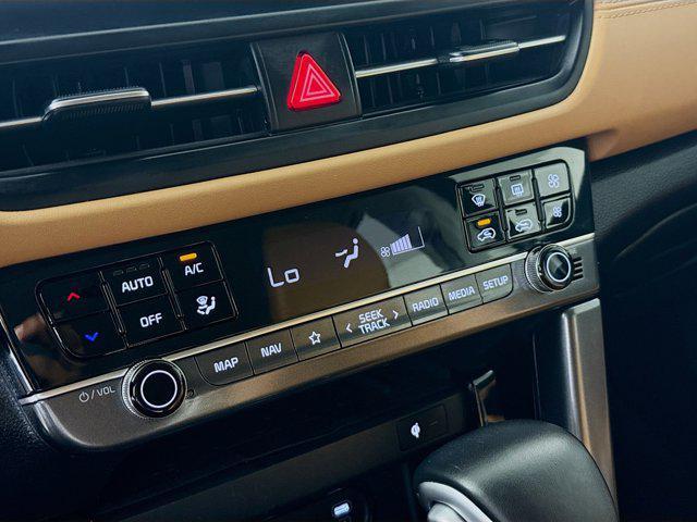 Photo of 2024 Gravity Gray Kia Seltos