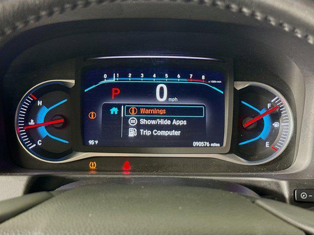 Photo of 2022 White Honda Pilot