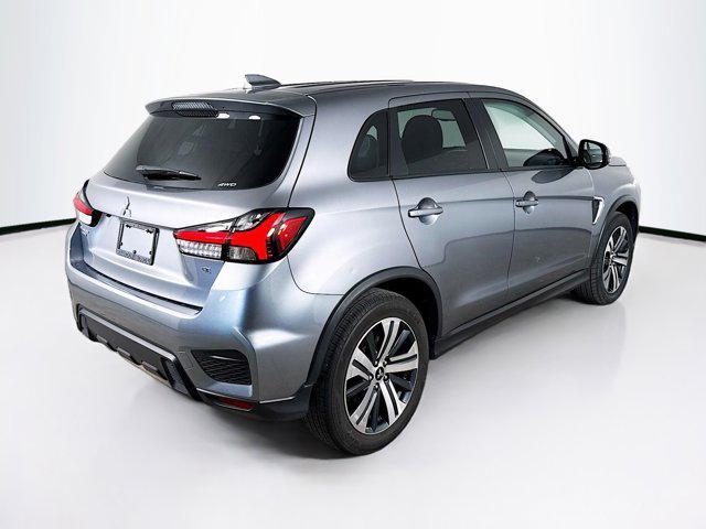 Photo of 2024 Silver Mitsubishi Outlander Sport