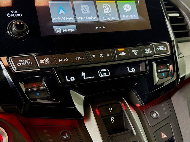Photo of 2024 Red Honda Odyssey