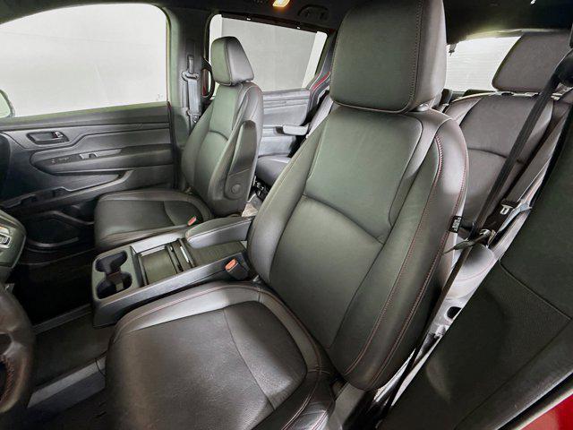 Photo of 2024 Red Honda Odyssey