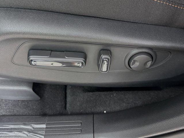 Photo of 2026 Solar Silver Metallic Honda CR-V Hybrid