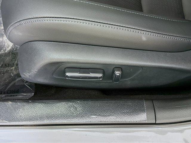 Photo of 2025 Urban Gray Pearl Honda Civic Hybrid