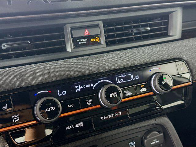 Photo of 2026 Platinum White Pearl Honda Passport