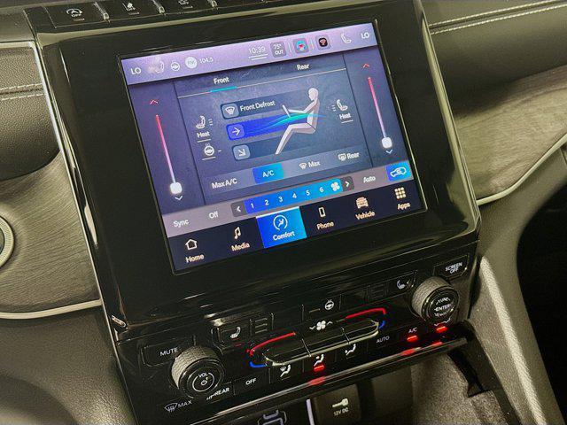 Photo of 2022 Velvet Red Pearlcoat Jeep Grand Cherokee L