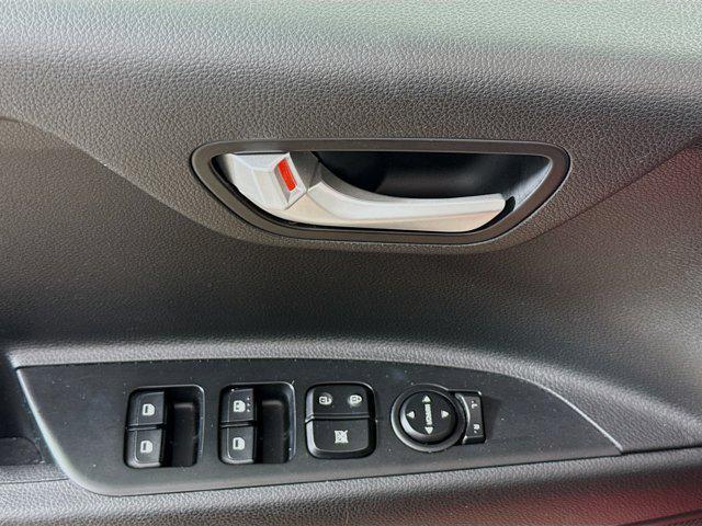 Photo of 2023 Currant Red Kia Rio