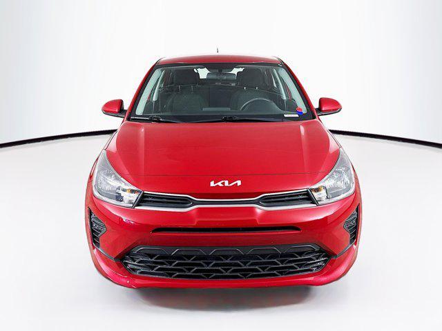 Photo of 2023 Currant Red Kia Rio